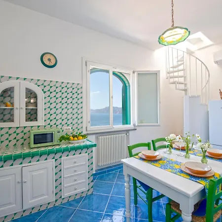 Casa Al Sole - La Terrazza Sul Mare Tatil Evi *