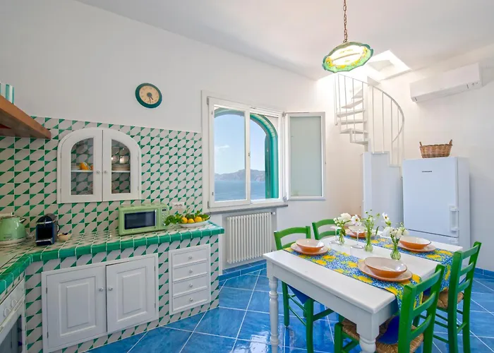 Casa Al Sole - La Terrazza Sul Mare Hébergement de vacances *