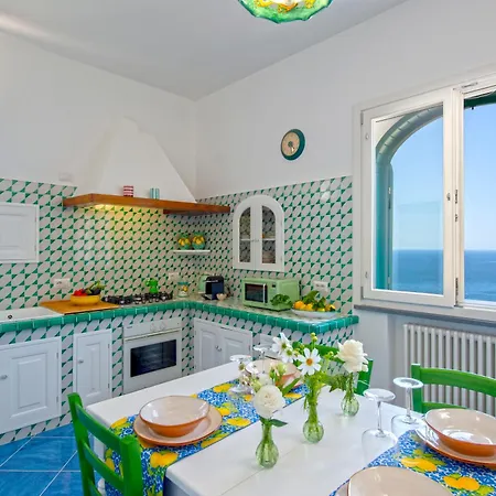 Holiday home Casa Al Sole - La Terrazza Sul Mare Praiano