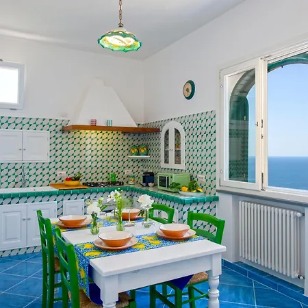 Casa Al Sole - La Terrazza Sul Mare Praiano